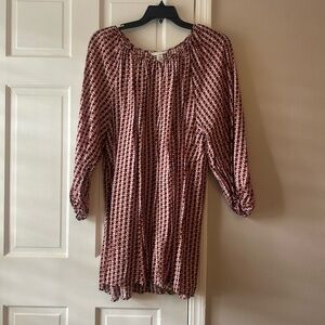 Geometric print women’s shift dress